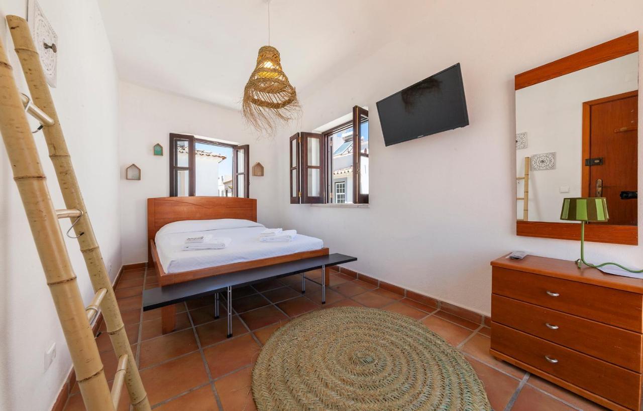 J - Casa Do Farol Guesthouse Lagos Ngoại thất bức ảnh